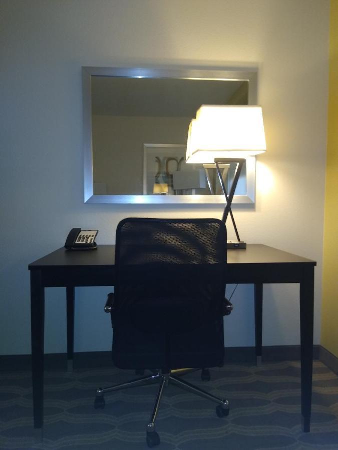 Standard King Room with One Queen Bed - Communication/Mobility Accessible