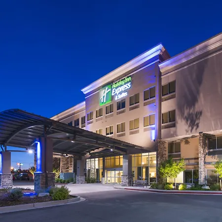 Holiday Inn Express & Suites Colorado Springs Central By Ihg-3